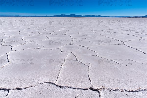 800 sq km salt desert Salinas Grandes