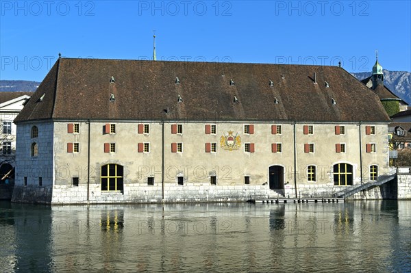 Historic warehouse building Landhaus an der Aare