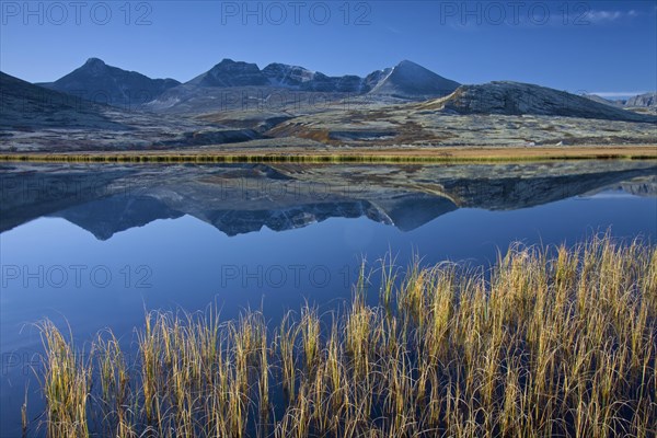 Mountains Doeralen