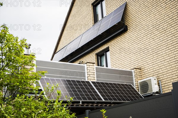 Balcony power plant on a house in Duesseldorf