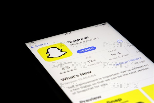 Detailed view of a smartphone with Snapchat app in the iPhone App Store