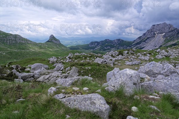 Mountain and rocky landscape around the Durmitor massif and the Dinarides mountain group. The Durmitor National Park surrounding the massif is a UNESCO World Heritage Site. Zabljak