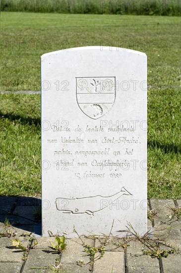 Headstone of Valentine