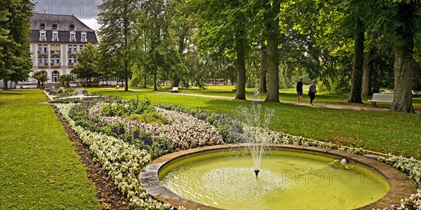 Fountain avenue in the spa gardens