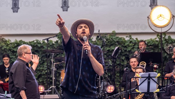 Max Mutzke & Lumberjack auf Schloss Filseck