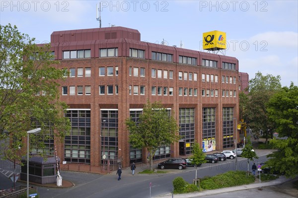 Deutsche Post DHL Group