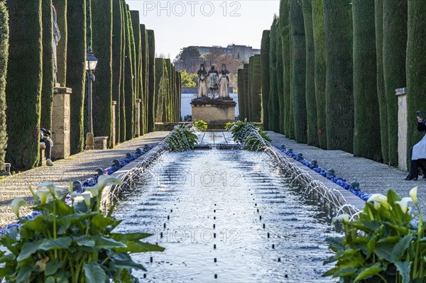 Water basin and fountain at the Promenade of the Kings