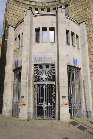 Entrance to the Museum of Art and Cultural History