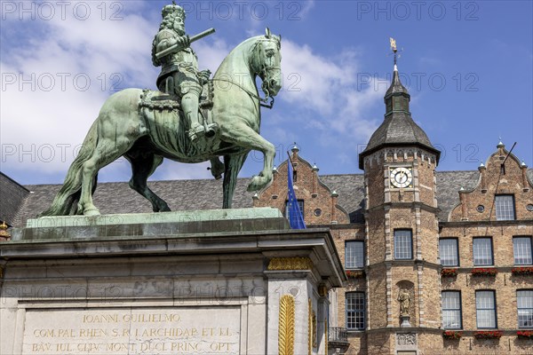 Bronze statue of Jan Wellem equestrian statue by Gabriel de Grupello on the market square