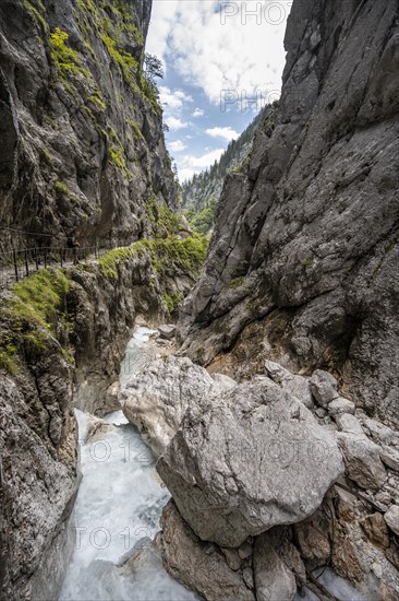 Path through the Hoellentalklamm