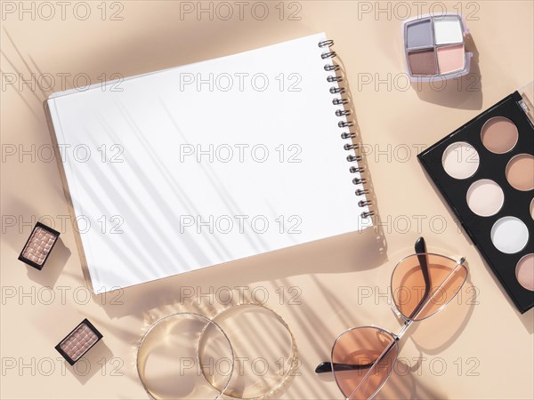 Notebook make up products