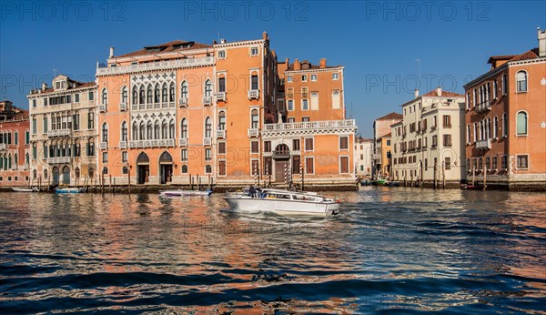 Palazzo Pisani-Moretti on the Grand Canal with Donna Leon's Brunetti balcony on the right