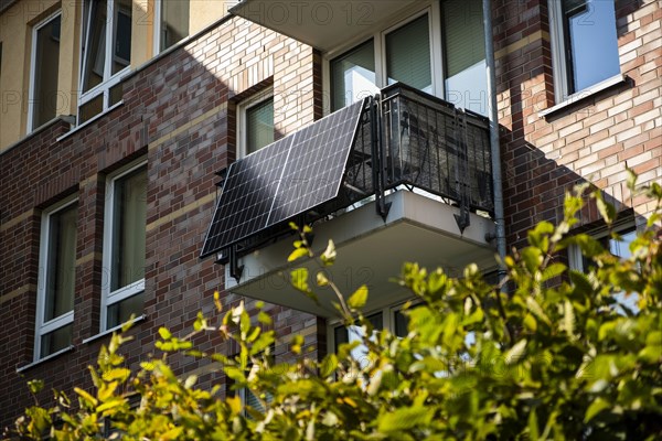 Balcony power plant on a house in Duesseldorf