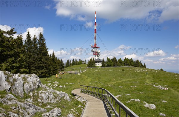 Hiking trail with radio relay station Schoeckl