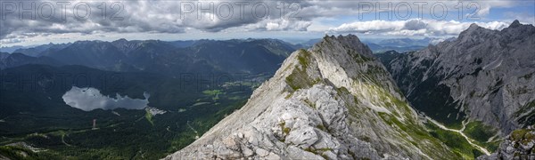 View from the summit of the Suedliche Riffelspitze