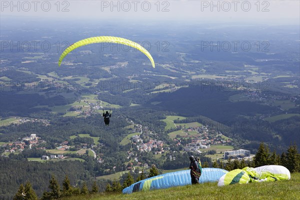 Paraglider launch site at Schoeckl