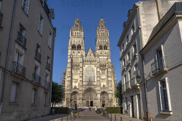 Saint-Gatien Cathedral in Tours