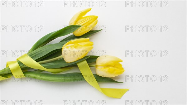 Top view tulips flowers bouquet