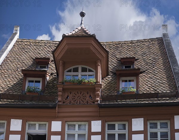 Historic roof lift bay