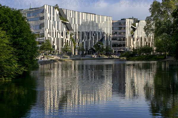Modern architectural building blocks Koe-Bogen with reflection in Noerdliche Duessel