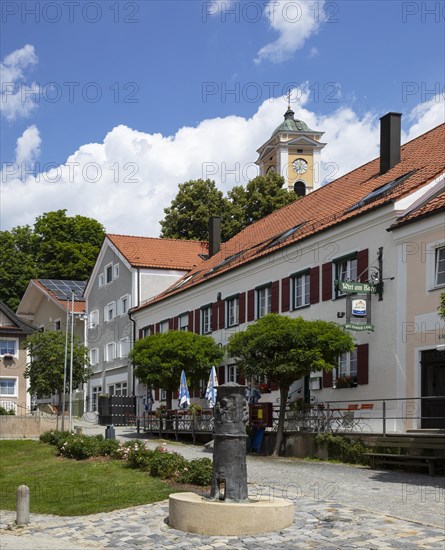 Marienbrunnen at the market square