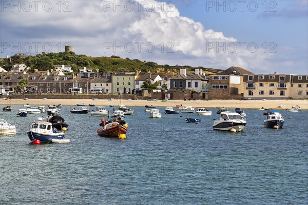 Boats in Hugh Town Harbour