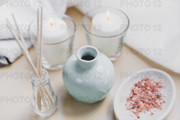 Aroma salt candles