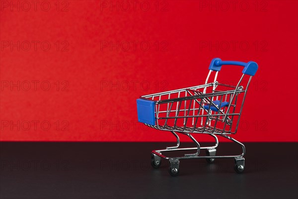 Toy empty shopping trolley