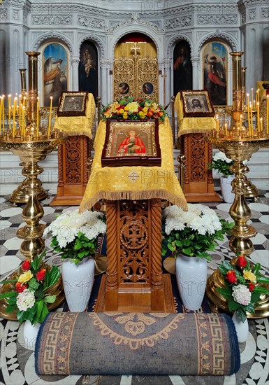 Interior photograph with iconastasis