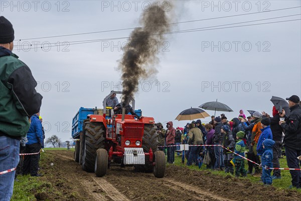 Tractor Pulling