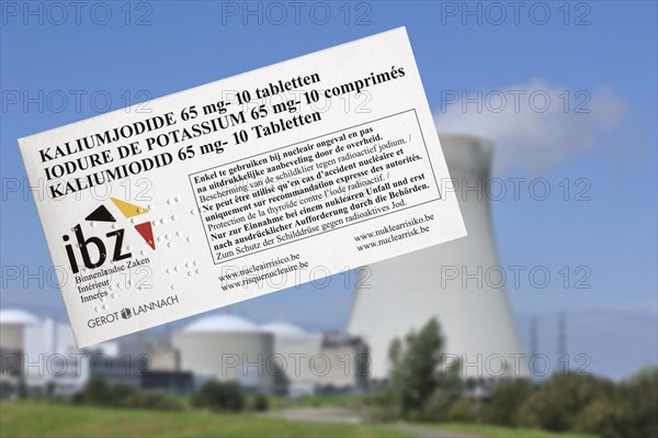 Doel nuclear power plant and iodide tablets to protect Belgian residents from radioactive fall-out in the event of an accident or leak in Belgium