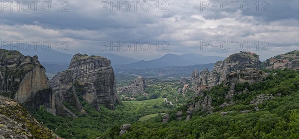 Rock panorama of Meteora and the monasteries of Agios Nikolaos Anapafsas