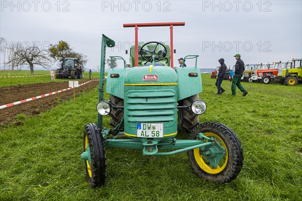 Tractor Pulling