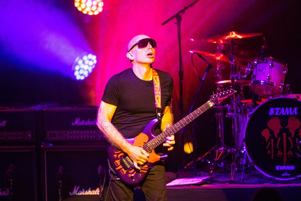 Joe Satriani live on stage