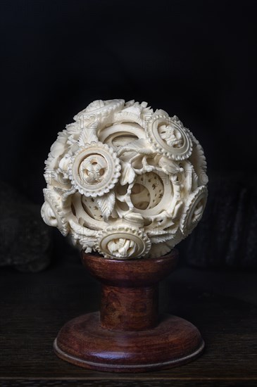 Twelve-fluted carved ivory ball