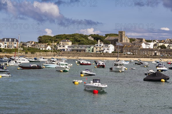 Boats in Hugh Town Harbour