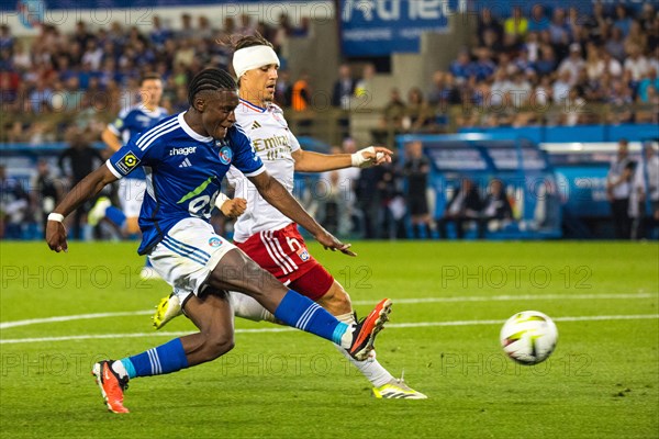 Maxence CAQUERET with head bandage