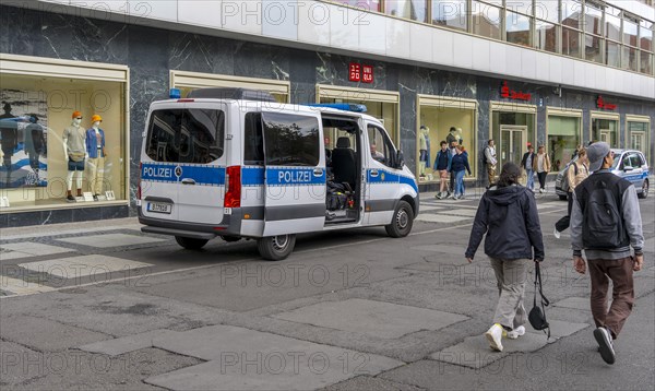 Emergency vehicles of the Berlin Police and Public Order Office