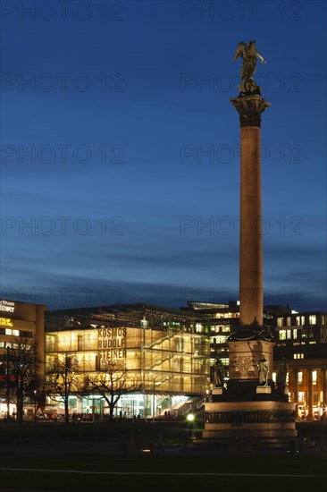 View over the Schlossplatz to the Art Museum