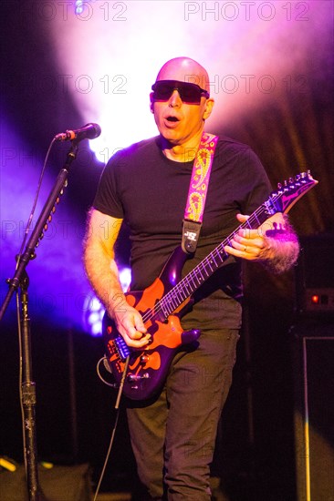 Joe Satriani live on stage
