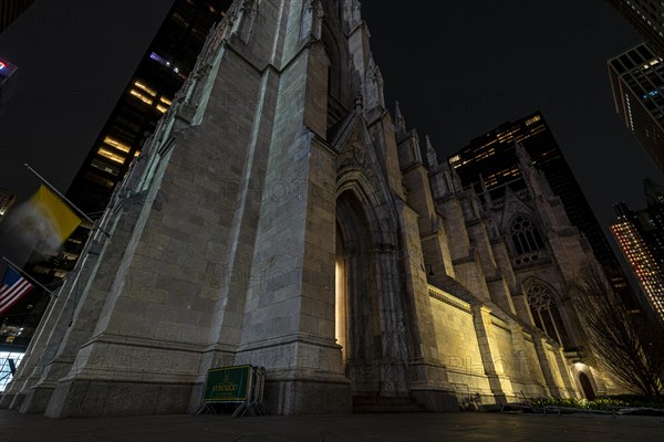 Fifth Avenue at the St Patrick's Cathedral