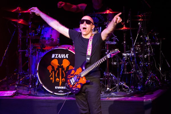 Joe Satriani live on stage