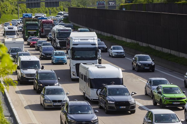 Slow-moving traffic on the A4