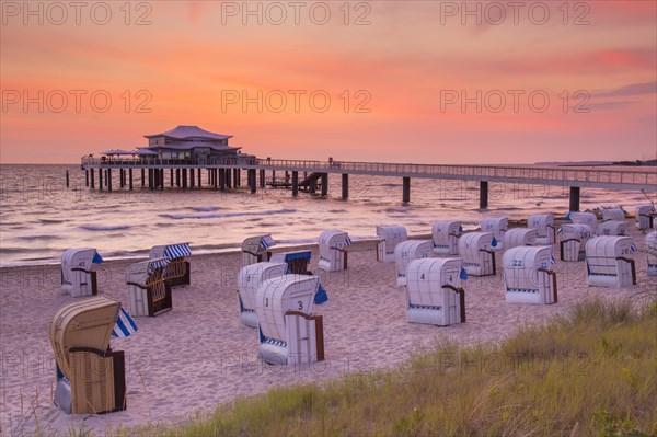 Seeschloesschenbruecke with restaurant Wolkenlos and beach chairs