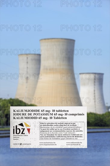 Tihange nuclear power plant and iodide tablets to protect Belgian residents from radioactive fall-out in the event of an accident or leak in Belgium