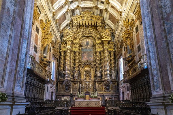 Altar of the Se do Porto Cathedral