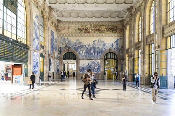 Porch of the Porto Sao Bento railway station in Porto