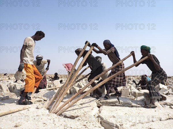 Salt extraction