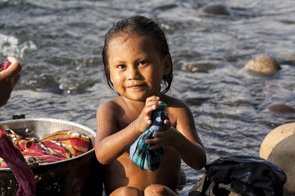 Indian girl at the Rio Napo