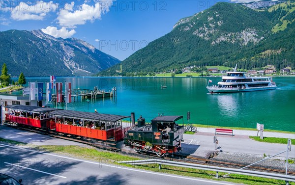 Seespitz stop with the historic steam rack railway